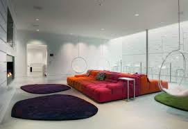 A hanging chair utilizes a single point of contact with the ceiling to support all of the weight of the chair and the occupant, so mount it. Indoor Hanging Seats 20 Fun Favorites