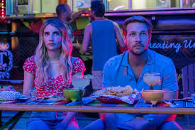 Tra le differenze sociali e le difficoltà del divenire adulta, emma sarà fuorviata. Why Netflix S Holidate Is A Bad Movie Popsugar Australia Entertainment