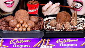 Here it is , an easy recipe that you can cake at home when you don't have time, or as a quick dessert thank's for watching and see you in the next video. Asmr Huge Chocolate Mousse Cakes Maltesers Dark Chocolate Ice Cream Bomb Ferrero Cream Puffs ë¨¹ë°© Youtube