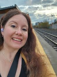 Amanda Rushforth's Instagram, Twitter & Facebook