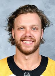 LAINE étourdit les Sabres