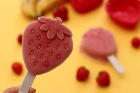 Glace Express Fraise Et Banane Sans Sucre Ajoute Vegan Amandine Cooking Fraises Et Bananes Recette Glace Banane