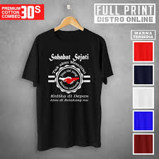 Model baju couple yang sering digunakan diantaranya ada kemeja, kaos, jaket, atau outerwear lainnya. Kata Kata Buat Kaos Couple Sahabat