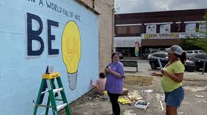 Digital Original: New downtown Stuttgart mural promotes positivity during  uncertain times