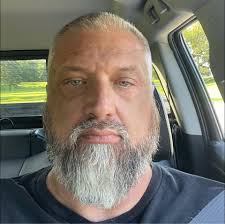 How to prevent gas from sloshing out of the filler neck