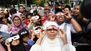 Dari jadul village resort hotel spa & restaurant, bandung. Https M Tribunnews Com Sains 2021 01 06 Dewi Harus Tidur Hingga Larut Malam Mengerjakan Animasi Https Cdn 2 Tstatic Net Tribunnews Foto Bank Images Film Animasi Unstring Your Heart Jpg Salah Seorang Siswa Smk Raden Umar Said Rus Kabupaten