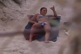 10 tempat wisata palembang august 28, 2021. Ca Se Tripote Et Se Caresse Sur Une Plage Naturiste Videos Porno