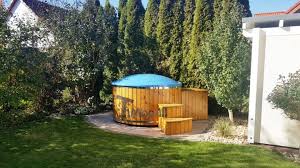 Badefass Gfk Mit Whirlpool Wellness Royal Ute Und Michael Bad Oeynhausen Deutschland In 2020 Badefass Whirlpool Im Freien
