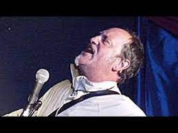 Tmz reported paragon passed away in april of unknown causes. Video Ian Cognito Comedian Dies On Stage April 11 2019 At The Lonely Wolf In Bicester England Comedians Lonely Wolf Lonely