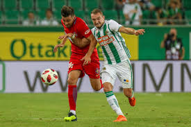 Fcsb rapid viena scor final. Hilarious Moment Steaua Bucarest Star Grabs Rapid Vienna Rival S Note From Bench And Throws It Away During Europa League Clash