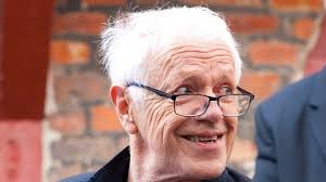 Åtta olika kompositörer fick uppdraget