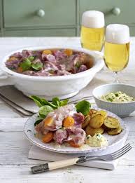 Eisbein Sauerfleisch Zu Bratkartoffeln Rezept Lecker Sauerfleisch Bratkartoffeln Rezept Bratkartoffeln