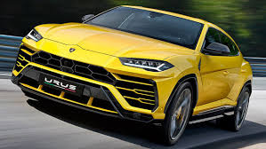 Lamborghini is famous for making glamorous supercars whose pilots seem so carefree they don't appear to need a boot, or back seats, or even families. Lamborghini Urus 2018 Preis Test Daten Motor Autobild De