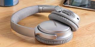 the pros and cons of bose noise cancelling headphones