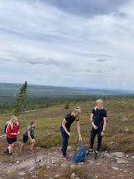 Det finns aktiviteter som passar alla, såväl för vinter som sommar. Idre Fjall Mtnresort Idrefjall Twitter