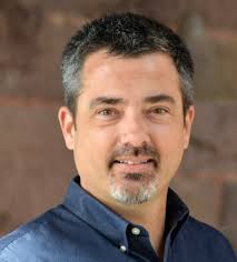 Mark Hodde, a UWC-USA alumnus from the class of 1989, has joined the school  as chief advancement officer. Mark will manage all aspects of giving,  alumni, and communications as we work to