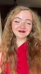 Sydney Stanton (@syd._.ney74)