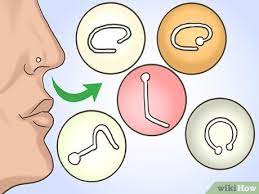 Es kommt natürlich stark darauf an, wie gut die wunde abgeheilt ist. So Wechselst Du Dein Nasenpiercing Sauber Und Sicher 15 Schritte Mit Bildern Wikihow