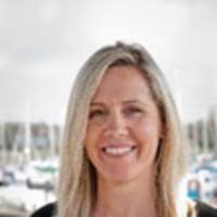 Leah Crews's Instagram, Twitter & Facebook