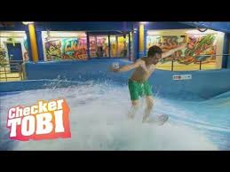 Pin Von Avg Auf Checker Tobi Julian Can Wasserrutsche Schwimmbader Reiten