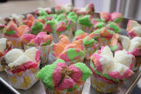 Resep bolu kukus mekar pelangi. Resep Dan Cara Membuat Bolu Kukus Pelangi Sederhana