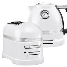 Candy apple red frosted pearl sugar pearl silver cast iron black. Kitchenaid Artisan Frosted Pearl 2 Slot Toaster And Kettle Set Free Gadget Set Kettle And Toaster Kitchen Aid Kitchenaid Artisan