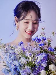 13일 유성은 소속사 더뮤직웍스에 따르면 유성은과 루이는 다음 달 11일 서울 모처에서 결혼식을 올릴 예정이다. Zlj0vfogb0apbm