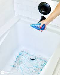 this weird bathtub cleaning trick will