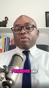 Prendre des Risques: L’Astuce pour Investir Intelligent Découvrez  l'importance de prendre des risques calculés en entreprise, en bourse et  dans l'immobilier. Ce livre vous montrera comment évaluer vos ...