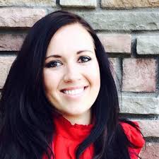 Brianna Raymond's Instagram, Twitter & Facebook