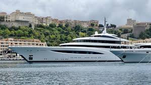 Monaco, sovereign principality located along the mediterranean sea in the midst of the resort area of the french riviera. Yacht Spotting Monaco 2021 Die Luxus Dampfer Auto Motor Und Sport
