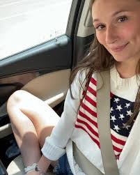 Alison Faye's Instagram, Twitter & Facebook