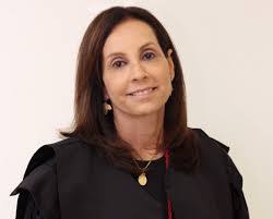 Jacqueline Lima's Instagram, Twitter & Facebook