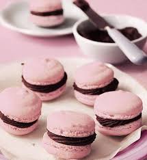 Recipe Strawberry Macaroons With Chocolate Filling Strawberry Macaroons Macaroons Macaroon Recipes
