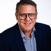 Darrell Denton's Instagram, Twitter & Facebook