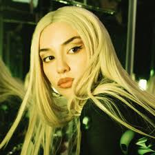 🎧 Ava Max (слушать музыку онлайн бесплатно) (скачать)