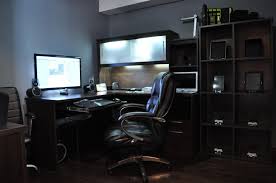 Find my most essential tips below on how to set up a productive home office Pc Home Office Setup Workstation Setups Home Office Setup Home Office Office Setup