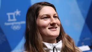 2018 Winter Olympics: Devin Logan juggles slopestyle, halfpipe events