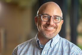 Brett Hendrickson's Instagram, Twitter & Facebook