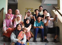 Usia kemerdekaan yang sudah mencapai 52 tahun ini tidak seharusnya melalaikan kita. Hari Kemerdekaan Majalah Inspirasi 11 Smk Putrajaya Presint 14 1