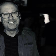 Just finished the fourth time watching Beard's night out and I still for  the life of me, do not understand this episode. It's still bizarre to say  the least but thinking maybe