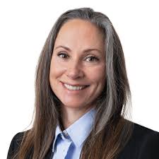 Pinehurst Surgical Clinic CEO And Leadership: Executives and Demographics