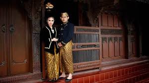 We did not find results for: Pakaian Adat Jawa Tengah 4 Busana Tradisional Dan Makna Filosofisnya
