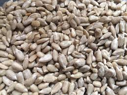 Fuel granules (pellets) from the husks of sunflower, legenda.ispolzuyutsya marks for heating residential by burning in pellet boilers. Sunflower Hearts 15kg Sack Irish Garden Birds