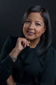 Karla Rivera's Instagram, Twitter & Facebook