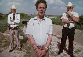 Je me riais tu te riais il se riait nous nous riions vous vous riiez ils se riaient. Parole De Tueur Sur Netflix Un Nouveau True Crime Pour Un Faux Tueur En Serie