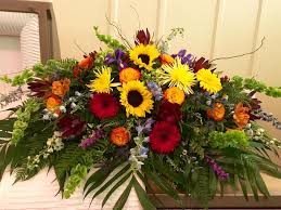 Flower shopping has a wide variety of traditional funeral flowers. Funeral Flowers For Casket