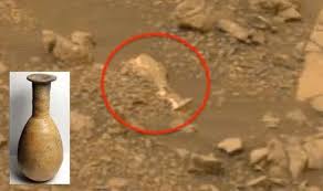 We have selected only the clearest footage from mars to give you. Aliens Exist Ufologist Finds Ancient Bottle On Mars While Scanning Nasa Curiosity Image