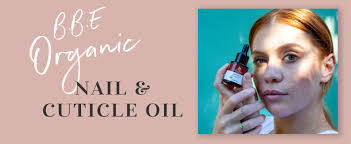 BEAUTY BY EARTH Organic Nail Oil with Jojoba & Vitamin E