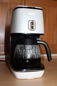 Equipped with a manual cappuccino device to prepare easily lots of noise, but no coffee. Delonghi Distinta Icmi 211 Review Trusted Reviews